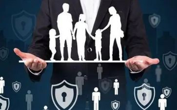 保险业务员年终述职报告5篇