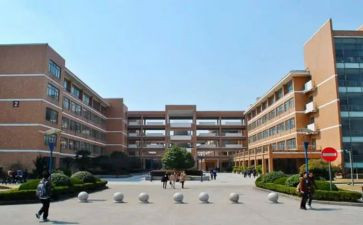 关于大学调查报告范文7篇