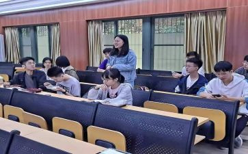 大学精选副班长演讲稿7篇