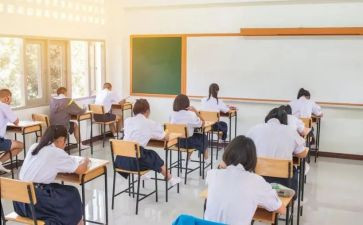 高中语文个人述职报告7篇