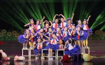 幼儿园庆六一文艺汇演活动总结8篇