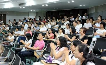 教职工考核个人总结7篇