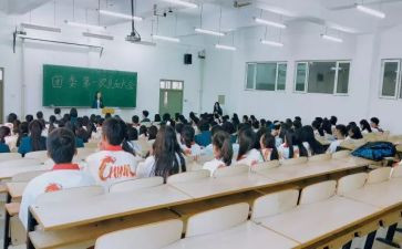 区团委述职报告推荐7篇