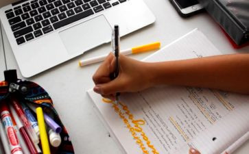 为自己而话作文参考7篇