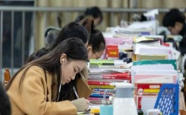 新班主任开学讲话稿模板8篇