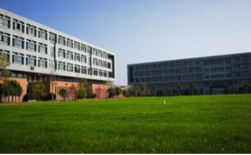 学校做教师的心得体会范文7篇